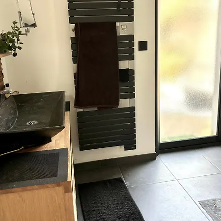 펜션 Maison Au Calme A L'oree D'un Bois, Proche Plages *